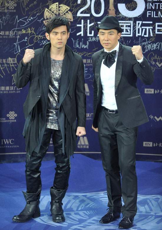 现让人眼前 现让人眼前