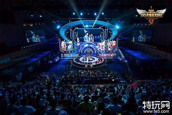 瞬间充满了 瞬间充满了