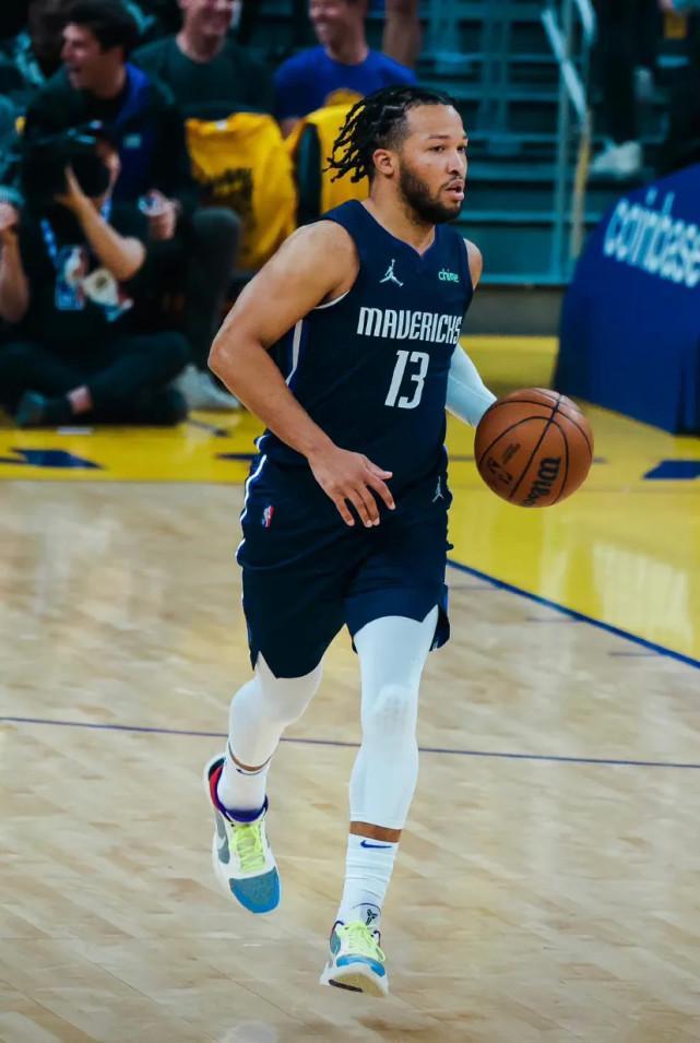 球队采用半 球队采用半