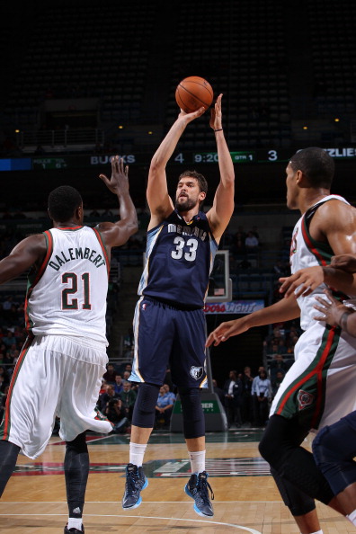 与豪强对抗 与豪强对抗